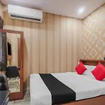 Collection O Mg Guest House