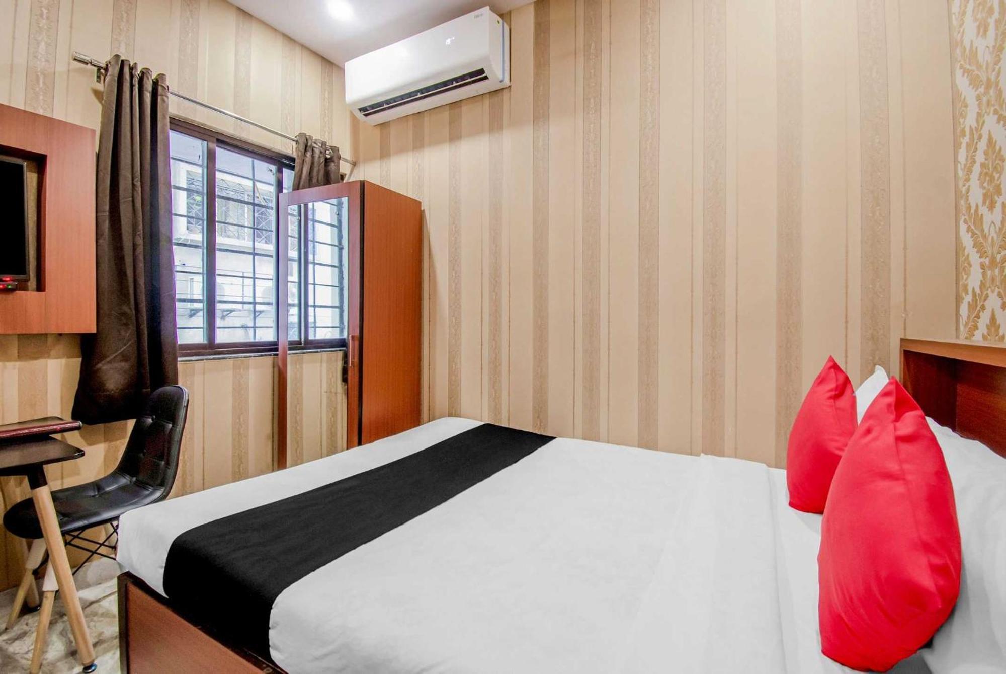 Hotel Collection O Mg 4*